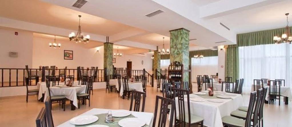 Hotel Orizont Călimăneşti Extérieur photo