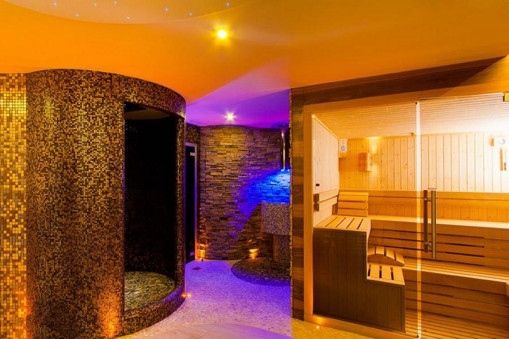 Hotel Orizont Călimăneşti Extérieur photo