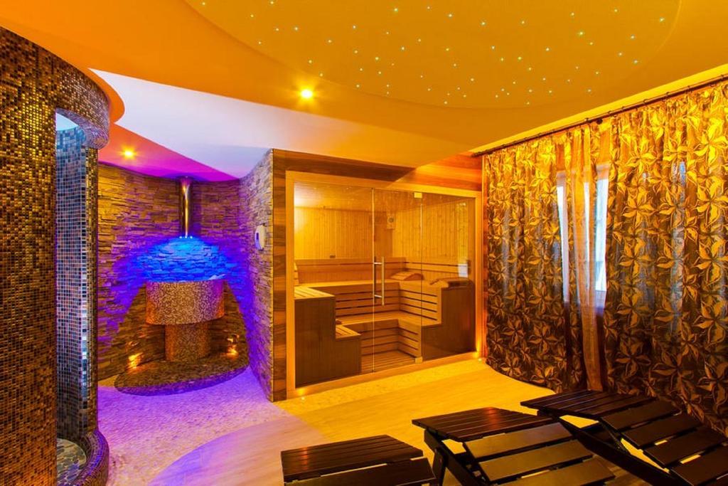 Hotel Orizont Călimăneşti Extérieur photo