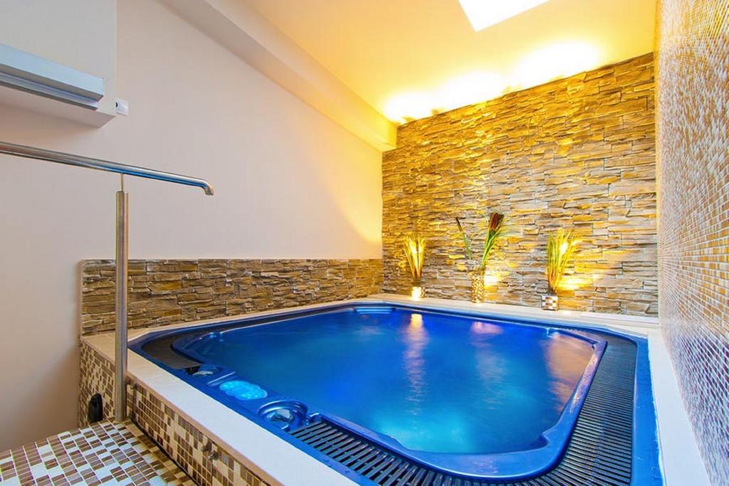 Hotel Orizont Călimăneşti Extérieur photo