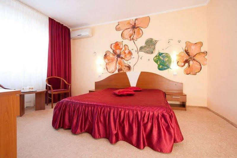 Hotel Orizont Călimăneşti Extérieur photo